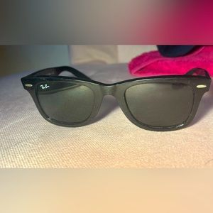 Ray ban wayfarers